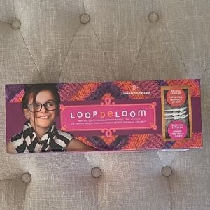 Loop de Loom Spinning  Loom Kit Makes Weaving Simple. Unopened